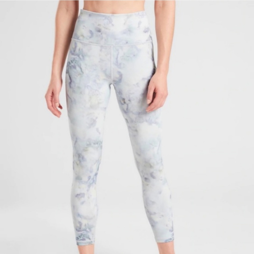 Athleta Elation Snow Dye 7/8 Tight